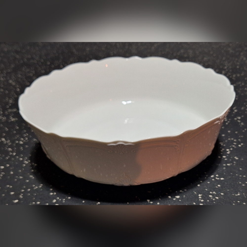 1835 Tirschenreuth Bavaria Germany Baronesse White Salad Serving Bowl